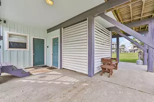 22818 Buena St, Galveston, TX 77554 - Photo 10