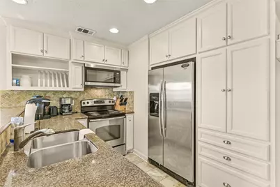 22818 Buena Street, Galveston, TX 77554 - Photo 36