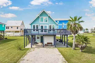 22818 Buena St, Galveston, TX 77554 - Photo 2