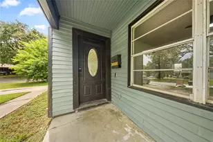 6003 Westover St, Houston, TX 77033 - Photo 4