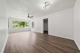 6003 Westover St, Houston, TX 77033 - Photo 12