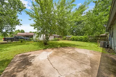 6003 Westover Street, Houston, TX 77033 - Photo 6