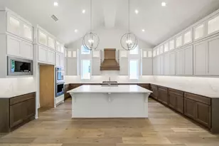 16006 Monterrey Crk Ct, Conroe, TX 77302 - Photo 10