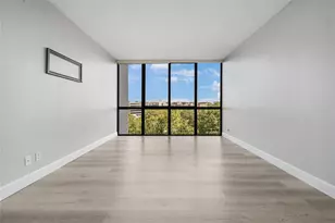 5001 Woodway Dr, Houston, TX 77056 - Photo 10