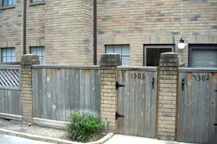 9850 Pagewood Ln, Houston, TX 77042 - Photo 2