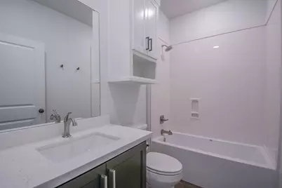 16 Greystone Court, Angleton, TX 77515 - Photo 6