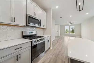 6427 Prospect Oaks Parkway, Katy, TX 77449 - Photo 12