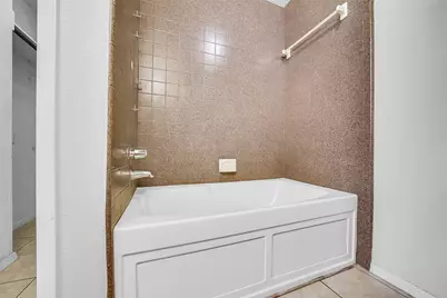 13618 Piney Oaks Drive, Houston, TX 77065 - Photo 22