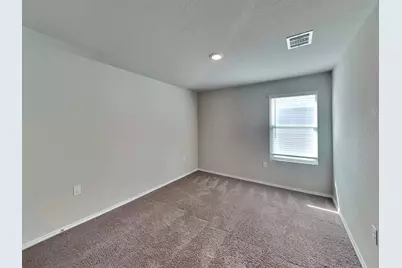 13407 Ashworth Boulevard, San Antonio, TX 78221 - Photo 12