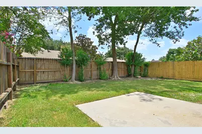 13642 Paxton Drive, Houston, TX 77014 - Photo 30