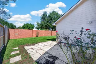 10627 Saratoga Square, Missouri City, TX 77459 - Photo 42