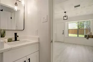 7926 Windy Creek Dr, Houston, TX 77040 - Photo 24