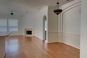 18207 Linden Forest Ln, Katy, TX 77449 - Photo 12