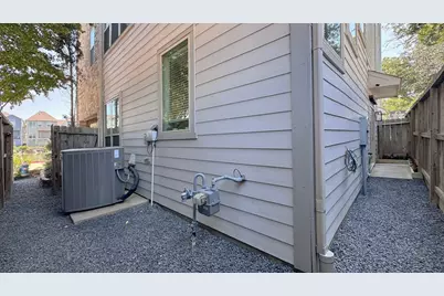 1415 Maple Stream Drive, Houston, TX 77043 - Photo 30