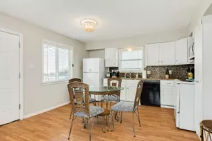 203 Carlton Ave, Surfside Beach, TX 77541 - Photo 10