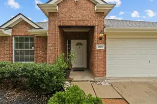 6507 Canyon Mist Ln, Dickinson, TX 77539 - Photo 1