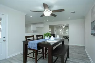 8741 Blankenship Dr, Houston, TX 77080 - Photo 14