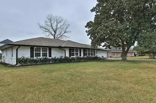 8741 Blankenship Dr, Houston, TX 77080 - Photo 28