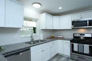 8741 Blankenship Dr, Houston, TX 77080 - Photo 16