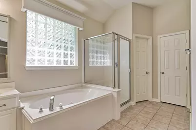 126 S Regan Mead Circle, The Woodlands, TX 77382 - Photo 38