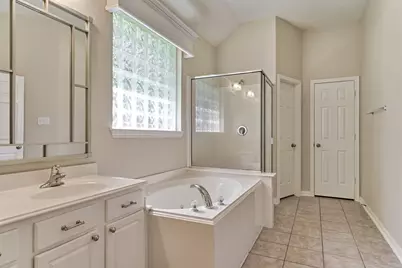 126 S Regan Mead Circle, The Woodlands, TX 77382 - Photo 40