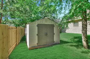 126 S Regan Mead Cir, The Woodlands, TX 77382 - Photo 46