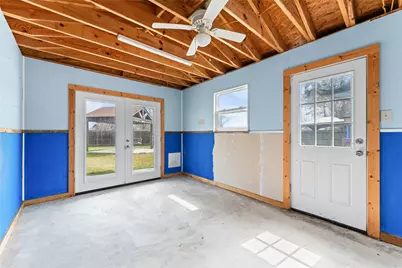 4307 Meadow Glenn Drive, Dickinson, TX 77539 - Photo 16