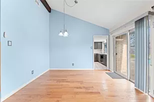 4307 Meadow Glenn Dr, Dickinson, TX 77539 - Photo 6