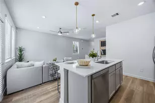 956 Green Vines Ln, Houston, TX 77091 - Photo 16