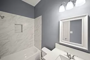 2110 Oatfield Dr, Houston, TX 77018 - Photo 16