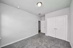 8505 Rising Stream Dr, Houston, TX 77063 - Photo 32