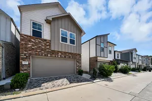 8505 Rising Stream Dr, Houston, TX 77063 - Photo 4
