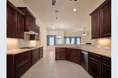 20831 Camelot Legend Drive, Tomball, TX 77375 - Photo 8