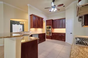 20831 Camelot Legend Dr, Tomball, TX 77375 - Photo 14
