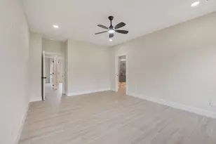 4379 Collton Ln, Franklin, TX 77856 - Photo 14
