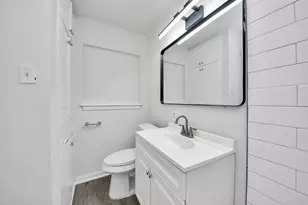 4914 Enyart St, Houston, TX 77021 - Photo 12