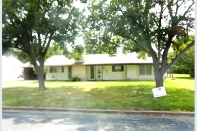 402 N Summit Street, Weimar, TX 78962 - Photo 1