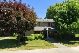 1100 Fruitdale Dr, Grants Pass, OR 97527 - Photo 8