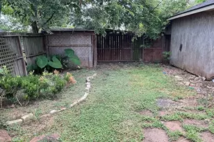 5407 Victoria Dr, Rosharon, TX 77583 - Photo 18