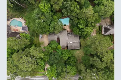 2802 Valley Manor Drive, Houston, TX 77339 - Photo 46