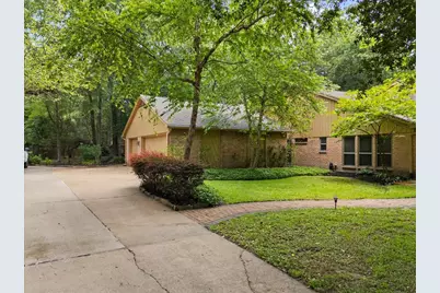 2802 Valley Manor Drive, Houston, TX 77339 - Photo 4