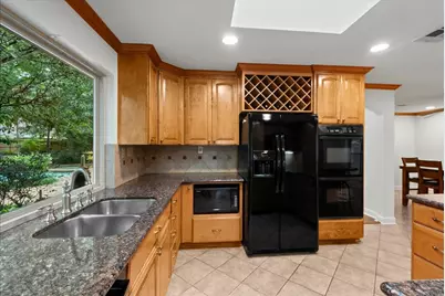 2802 Valley Manor Drive, Houston, TX 77339 - Photo 14