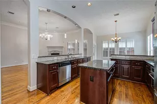 1463 Springrock Ln, Houston, TX 77055 - Photo 12