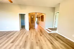 7823 Parkchase Timber Ct, Houston, TX 77070 - Photo 14