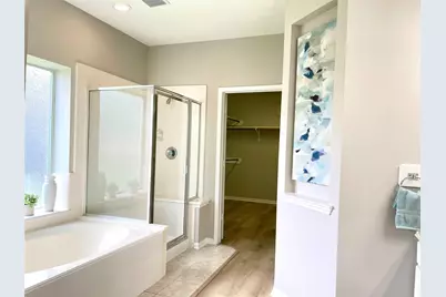 7823 Parkchase Timber Court, Houston, TX 77070 - Photo 12