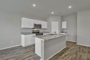 225 Pecos Dr, Huntsville, TX 77340 - Photo 6