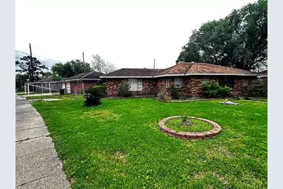 801 Redondo Drive, Houston, TX 77015 - Photo 2