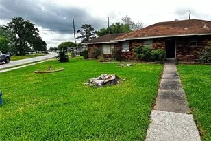 801 Redondo Dr, Houston, TX 77015 - Photo 4