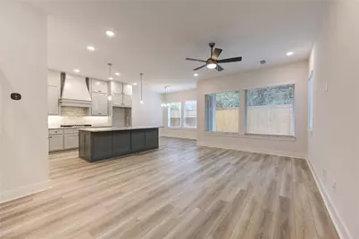 16032 Mason Run Drive, Houston, TX 77079 - Photo 8