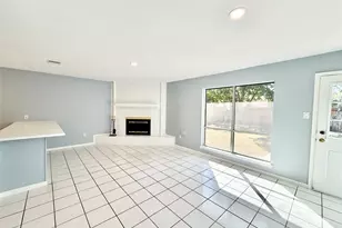 5359 Friar Tuck Dr, Katy, TX 77493 - Photo 4